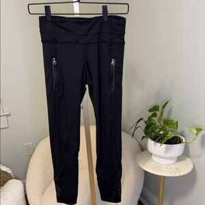 lululemon athletica Black Performance Leggings with Reflective Logo 4